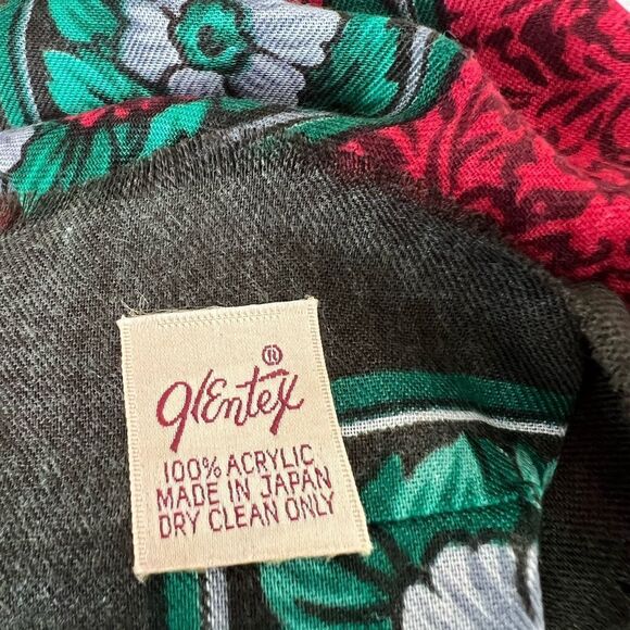 floral square scarf, NWT - Picture 4 of 4